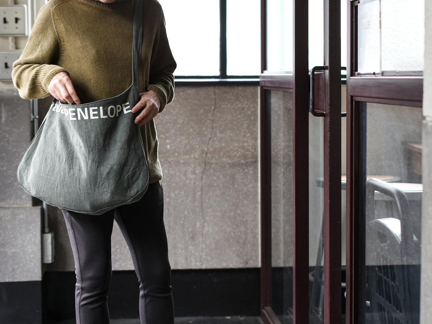 ateliers PENELOPE CL Kern Shoulder Bag