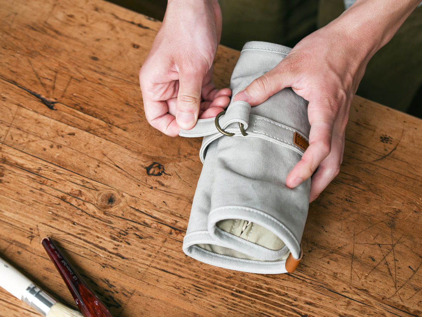 ateliers PENELOPE Roberto Pouch