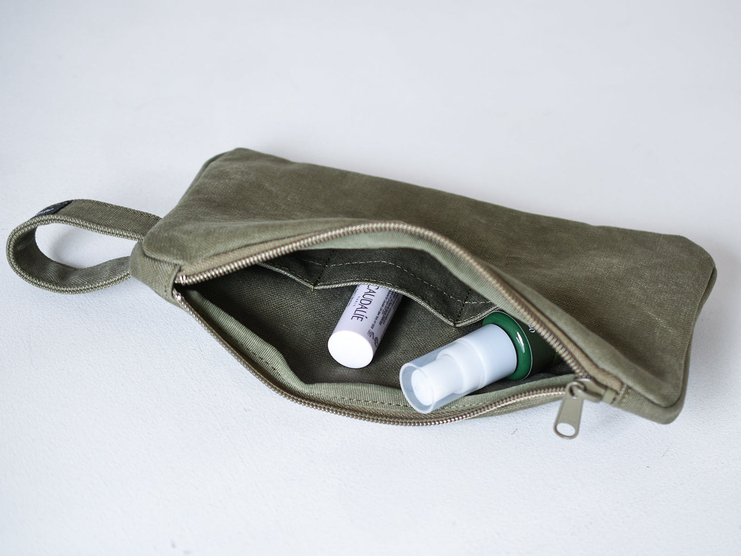 ateliers PENELOPE Bee Pouch