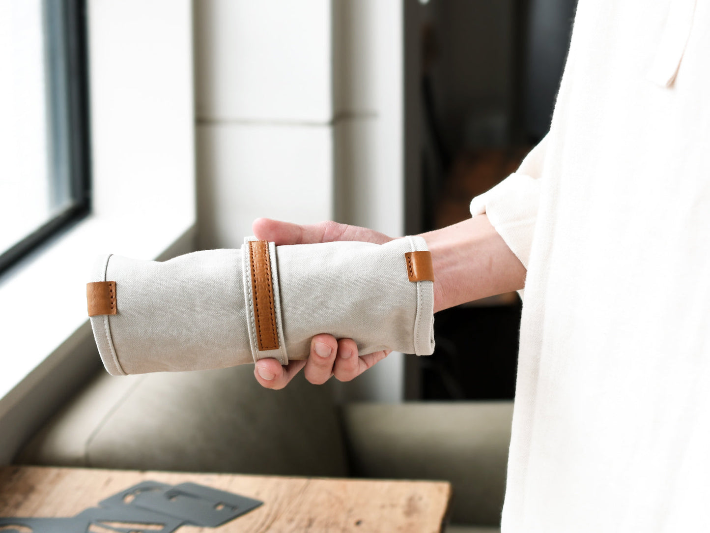 ateliers PENELOPE Roberto Pouch