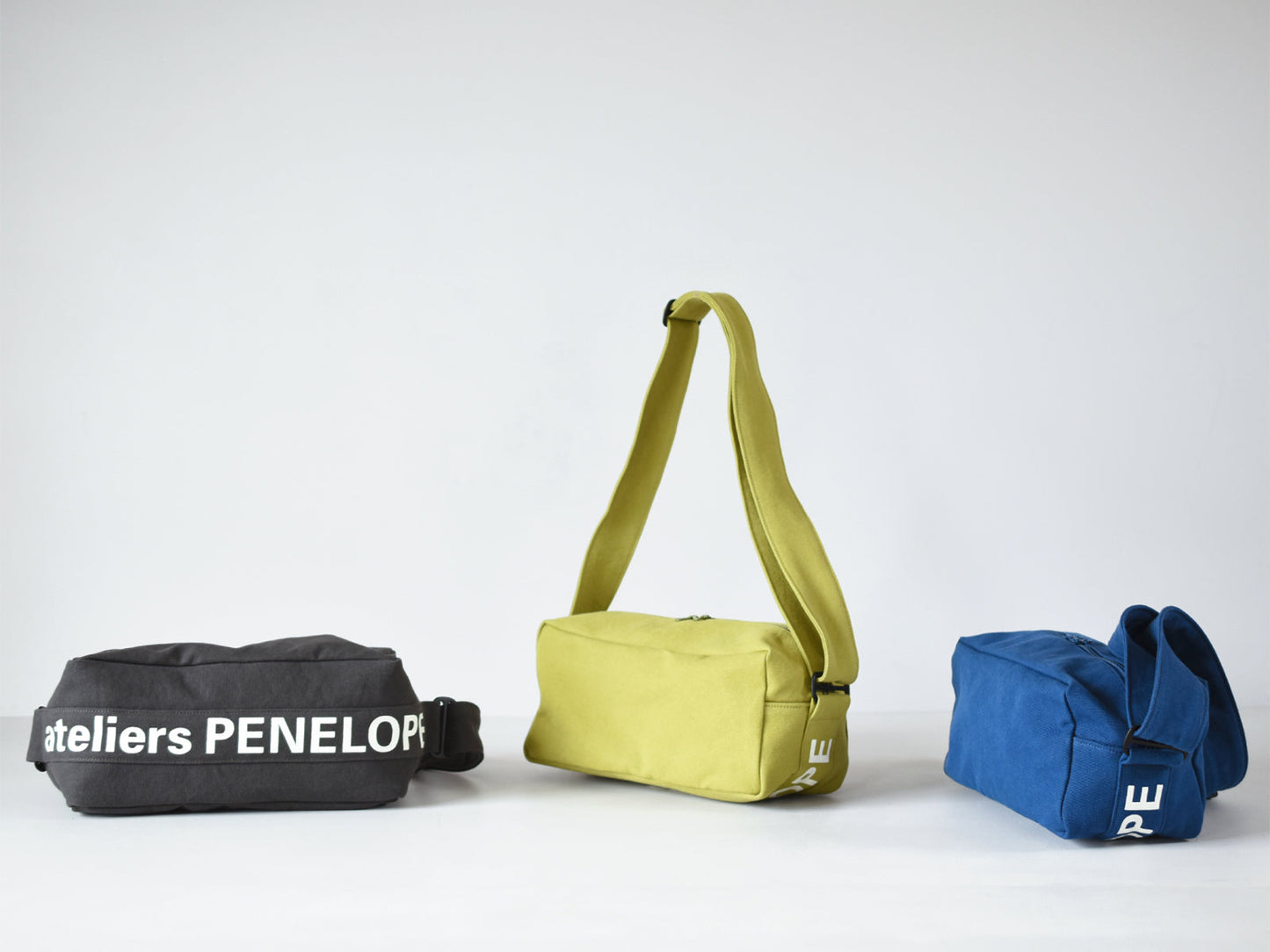 ateliers PENELOPE #8 Pan Shoulder Bag