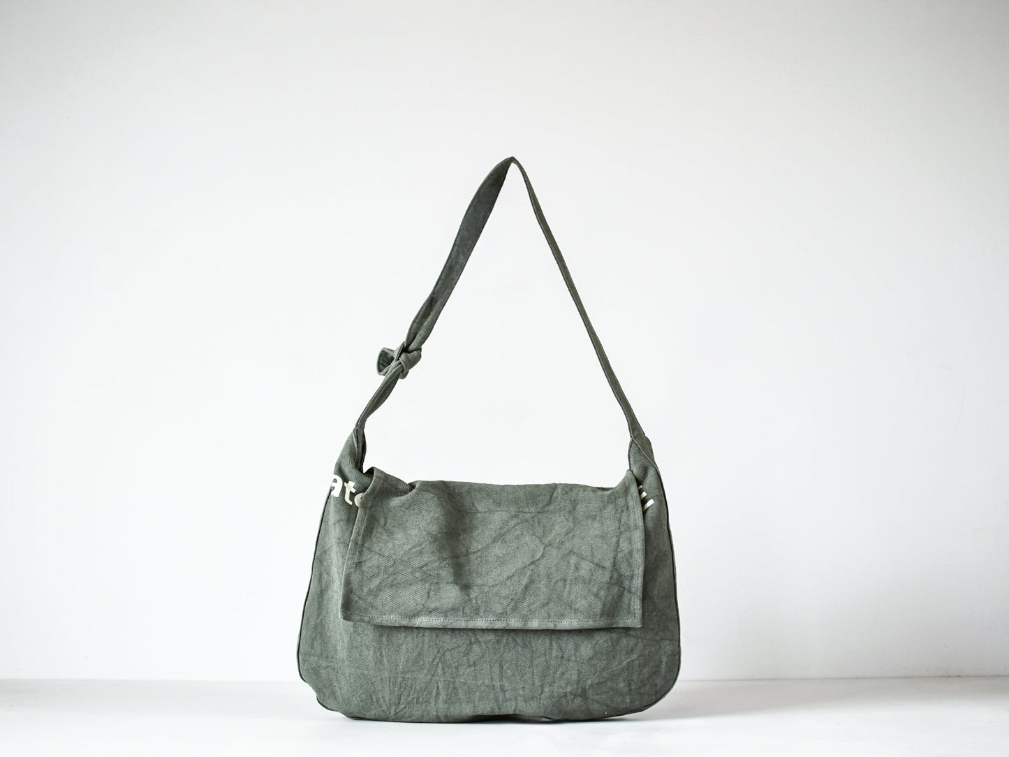 ateliers PENELOPE CL Kern Shoulder Bag