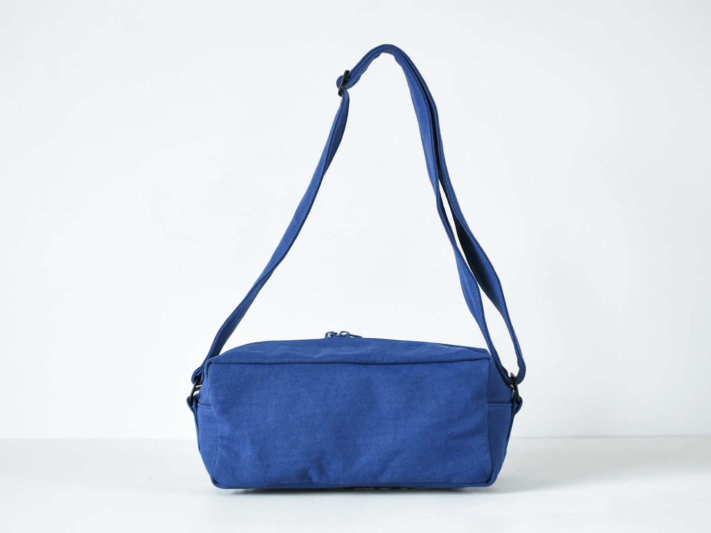 ateliers PENELOPE #8 Pan Shoulder Bag