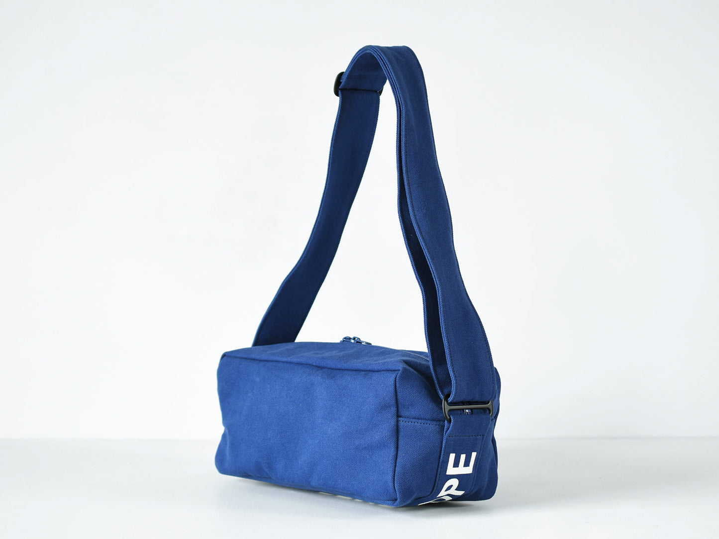 ateliers PENELOPE #8 Pan Shoulder Bag