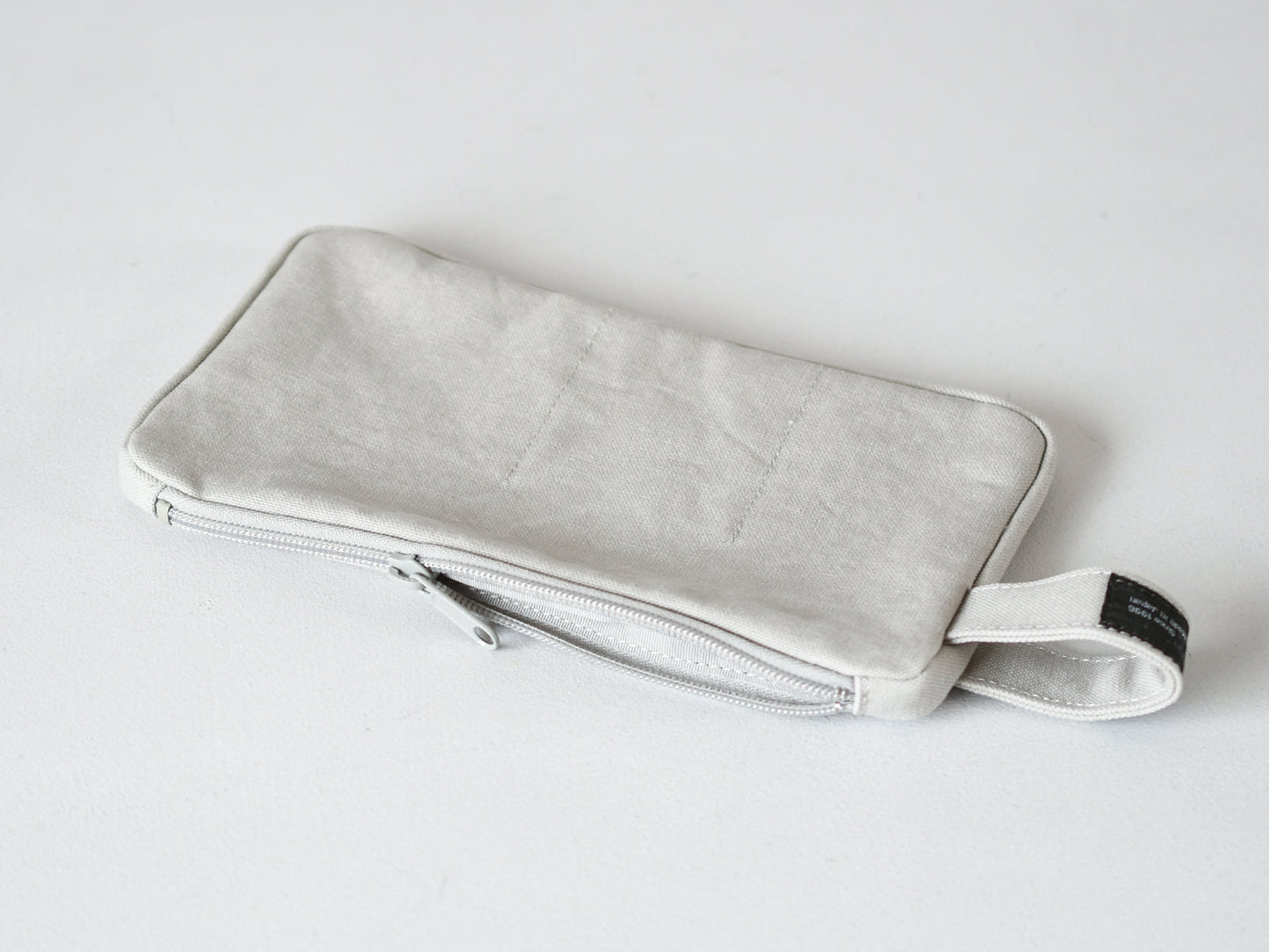 ateliers PENELOPE Bee Pouch