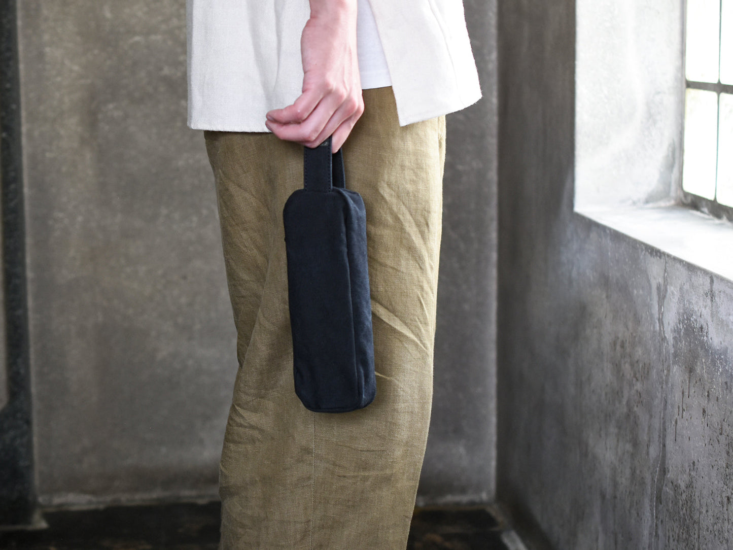 ateliers PENELOPE Bee Pen Case