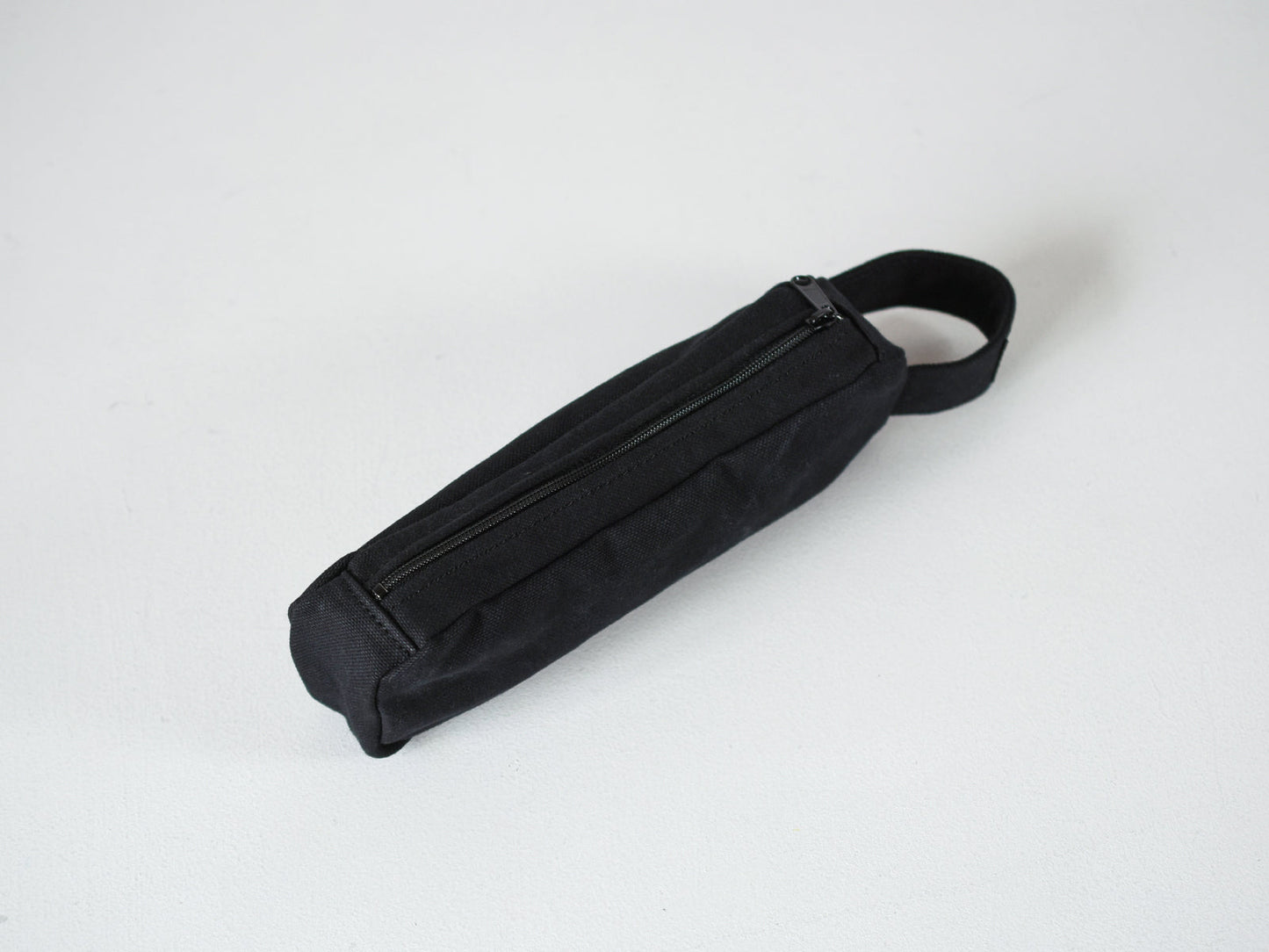 ateliers PENELOPE Bee Pen Case