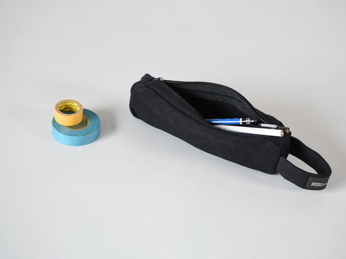 ateliers PENELOPE Bee Pen Case