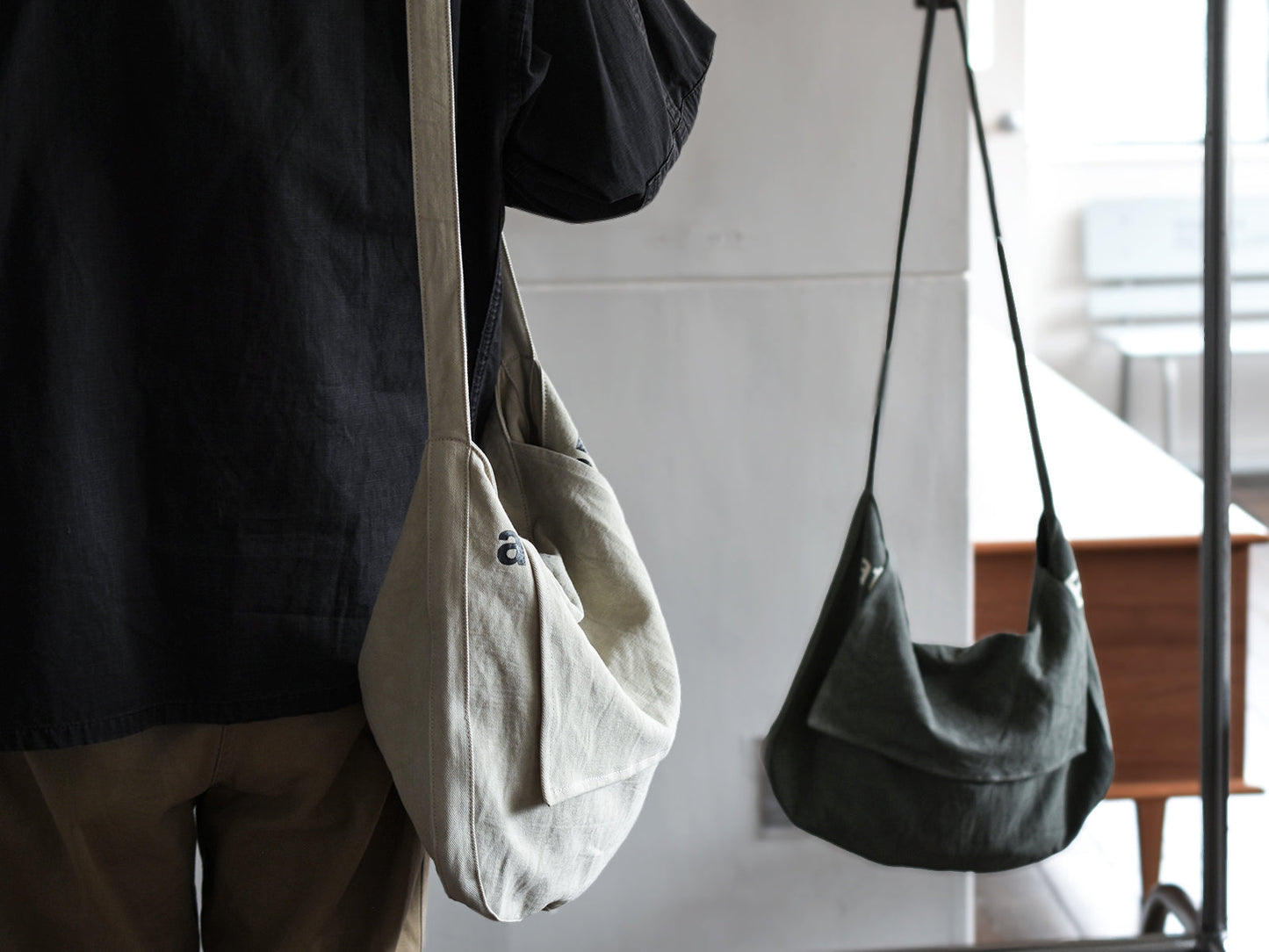 ateliers PENELOPE CL Kern Shoulder Bag