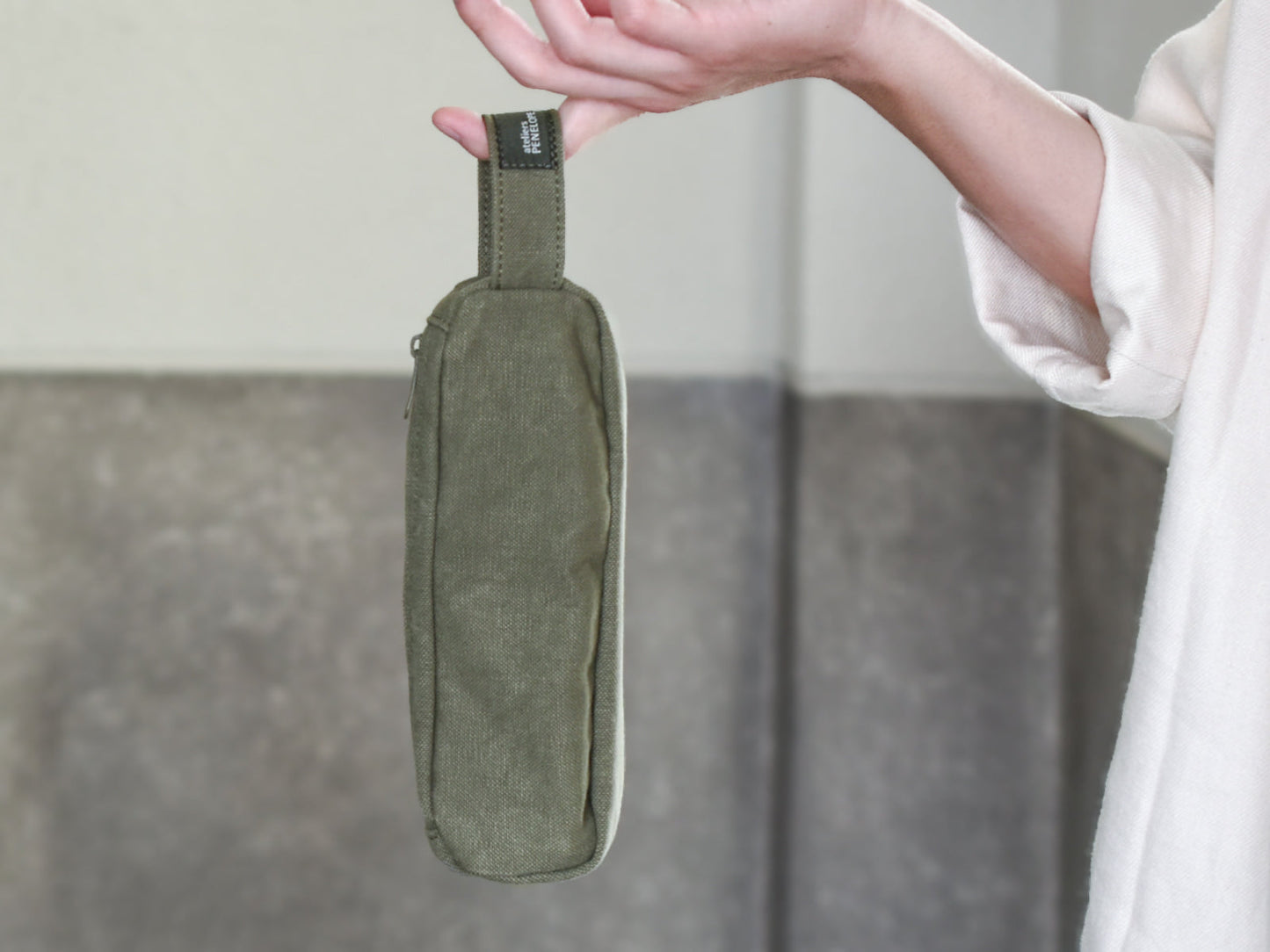 ateliers PENELOPE Bee Pen Case