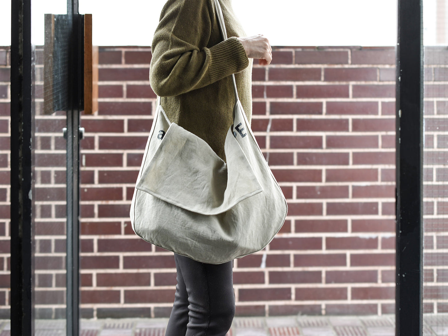 ateliers PENELOPE CL Kern Shoulder Bag