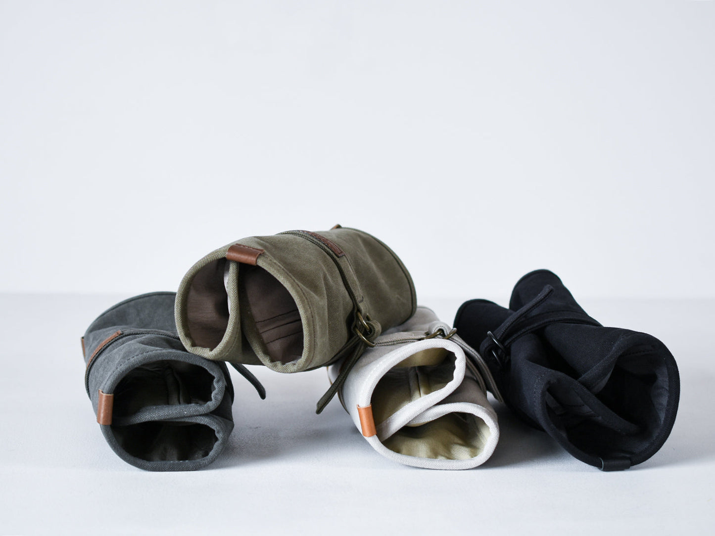 ateliers PENELOPE Roberto Pouch
