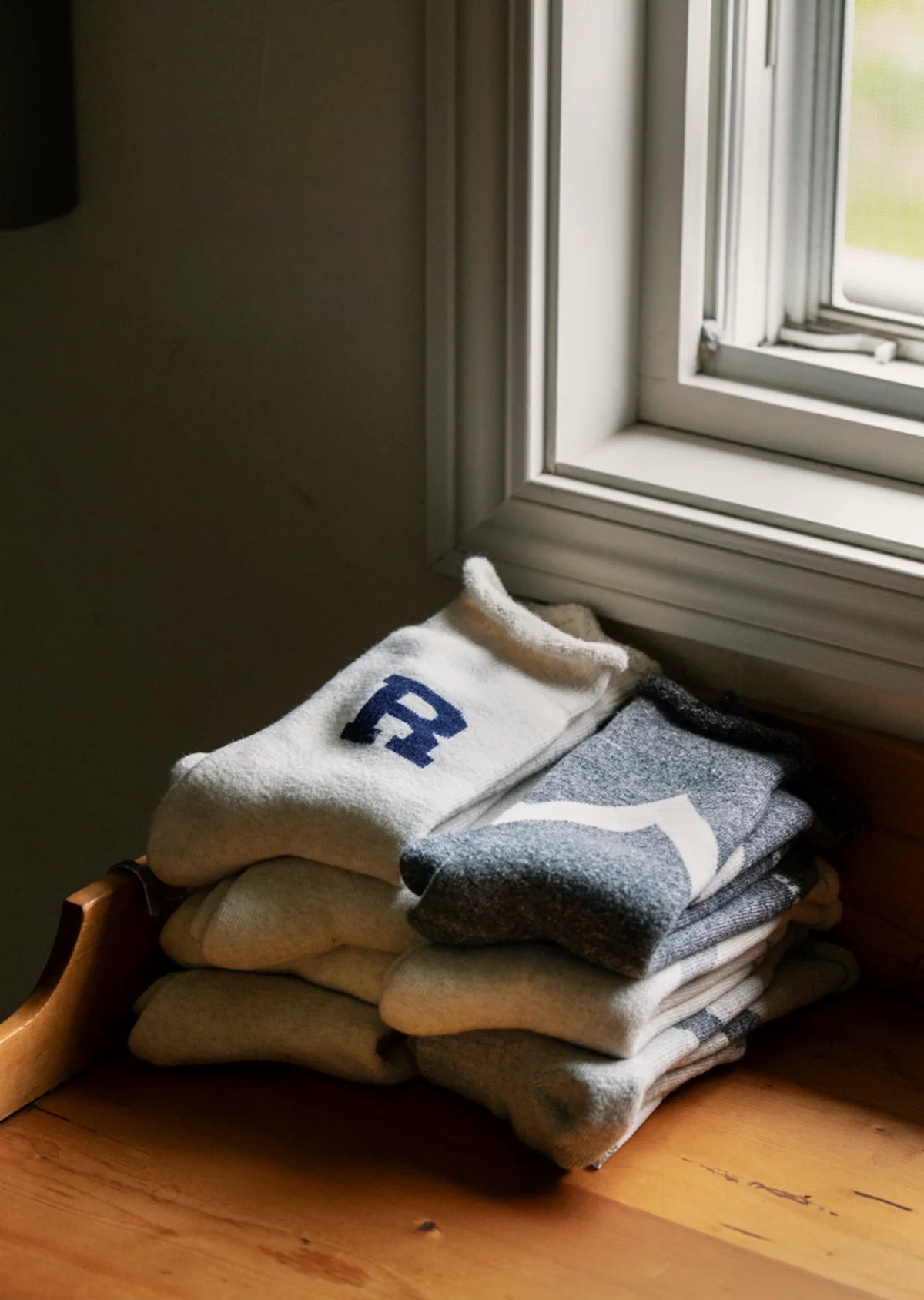 RoToTo RAFFY SWEAT SOCKS ”R LOGO”