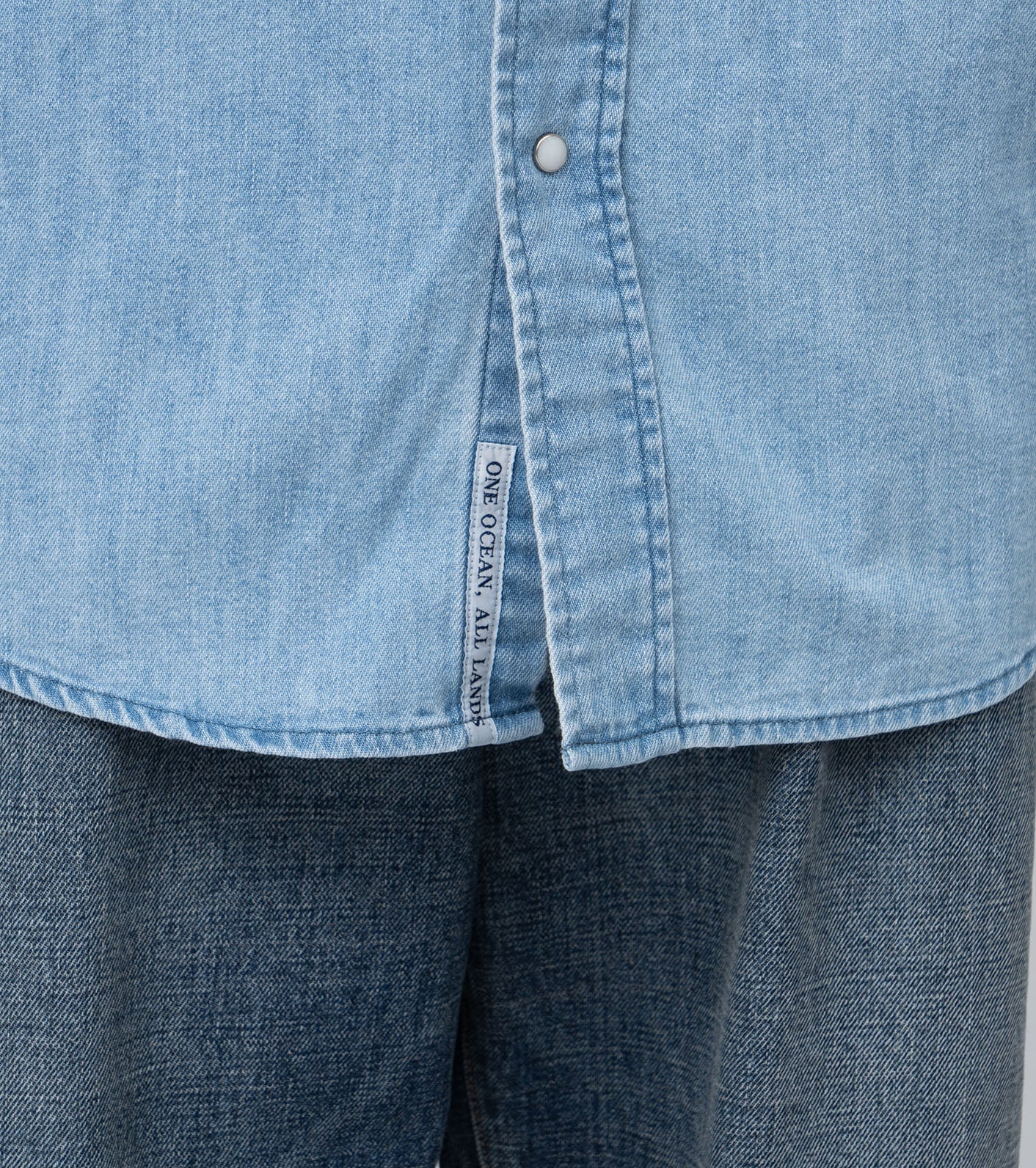 nanamica Regular Collar Light Denim Shirts