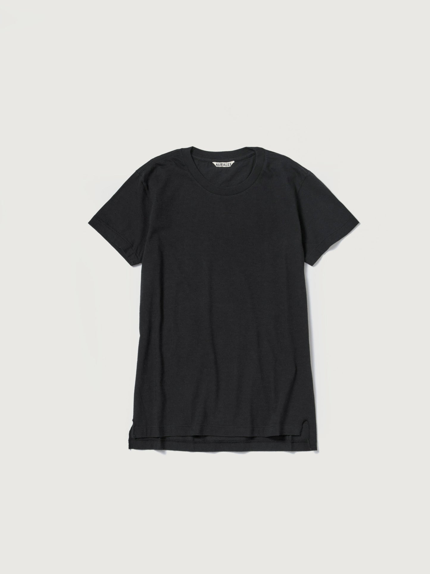 AURALEE SEAMLESS CREW NECK TEE