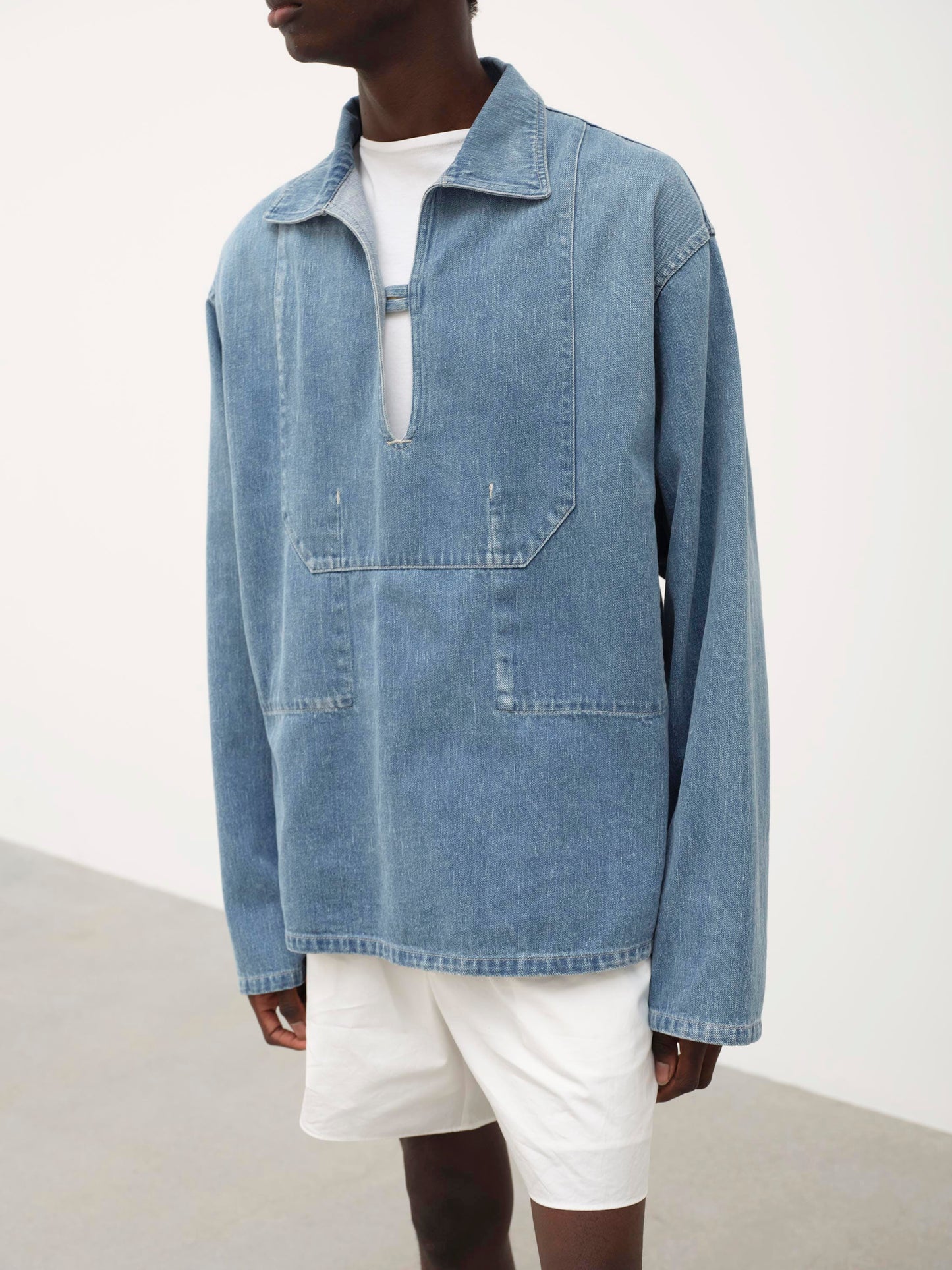 AURALEE SELVEDGE FADED LIGHT DENIM P/O SHIRT