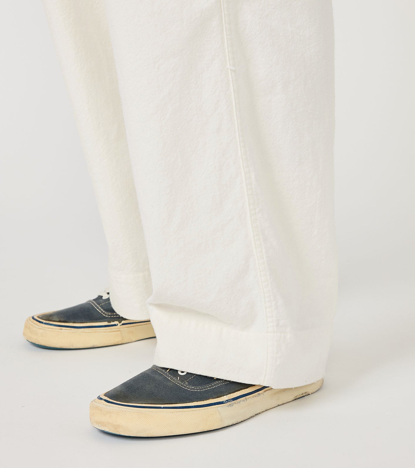 nanamica Silk Nep Cotton Twill Deck Pants