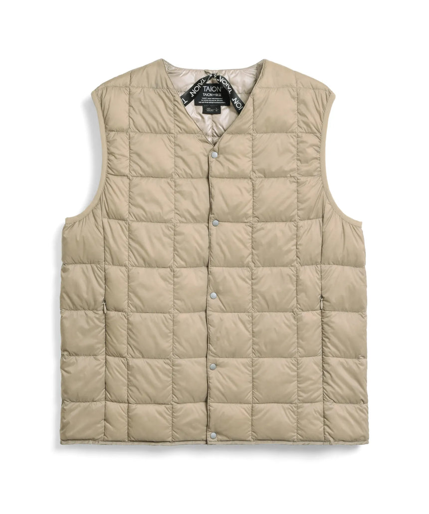 TAION V NECK BUTTON DOWN VEST