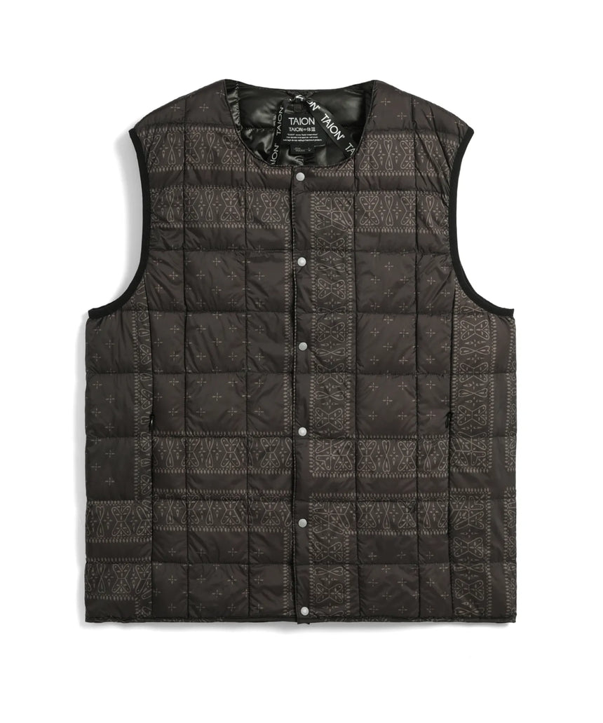 TAION Crew Neck Button Inner Down Vest