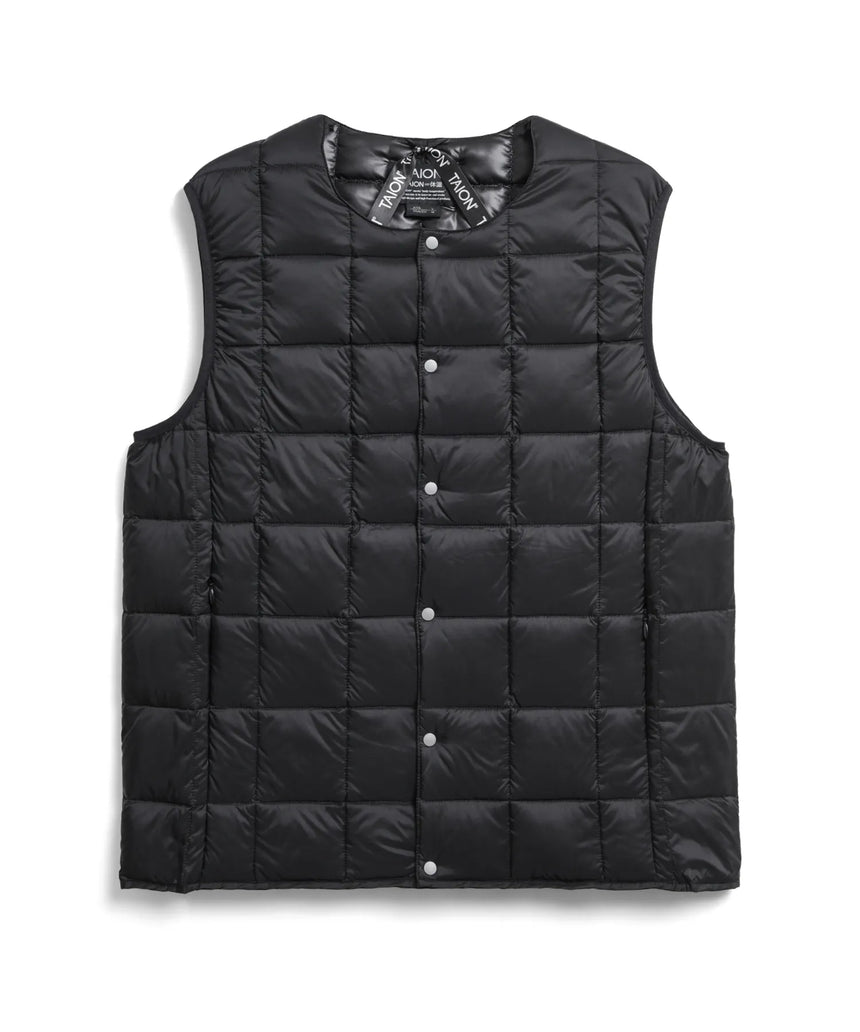 TAION Crew Neck Button Inner Down Vest