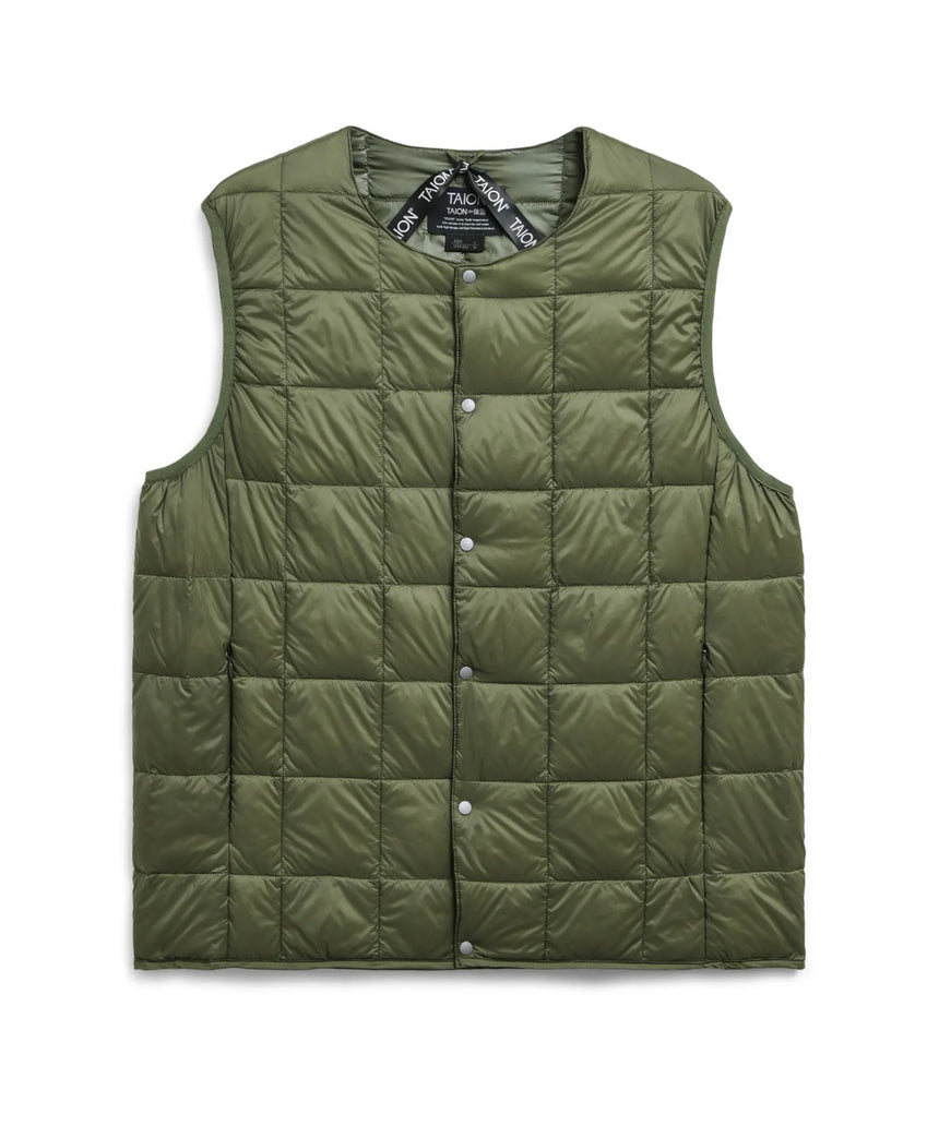 TAION Crew Neck Button Inner Down Vest