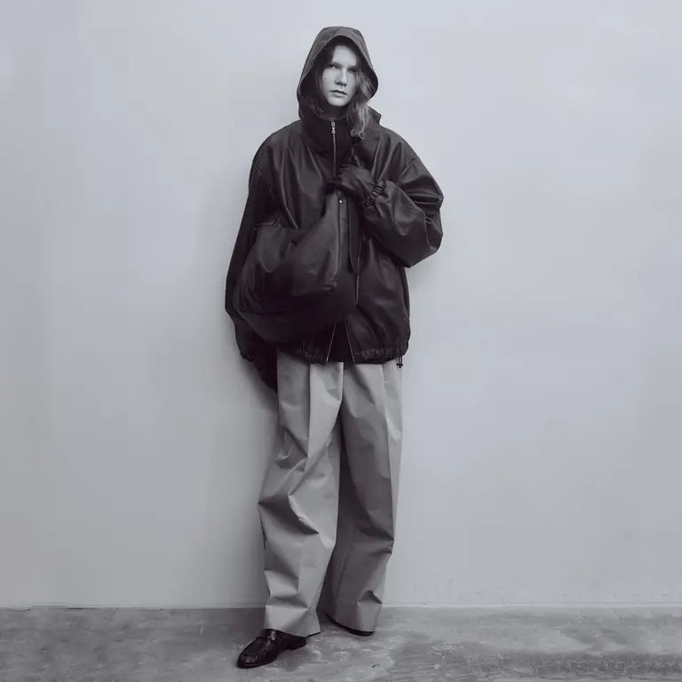 ssstein SHIRRING HANDLE LEATHER SHOULDER BAG