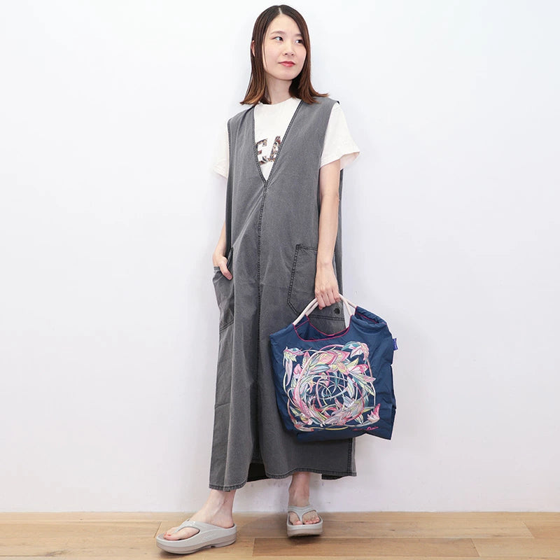 Ball & Chain Tote Bag FEATHER