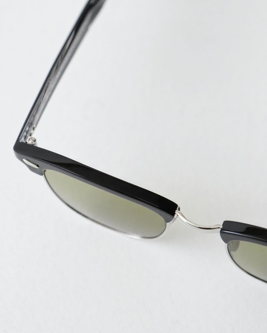 YELLOWS PLUS RAYMOND SUNGLASS Black/Silver