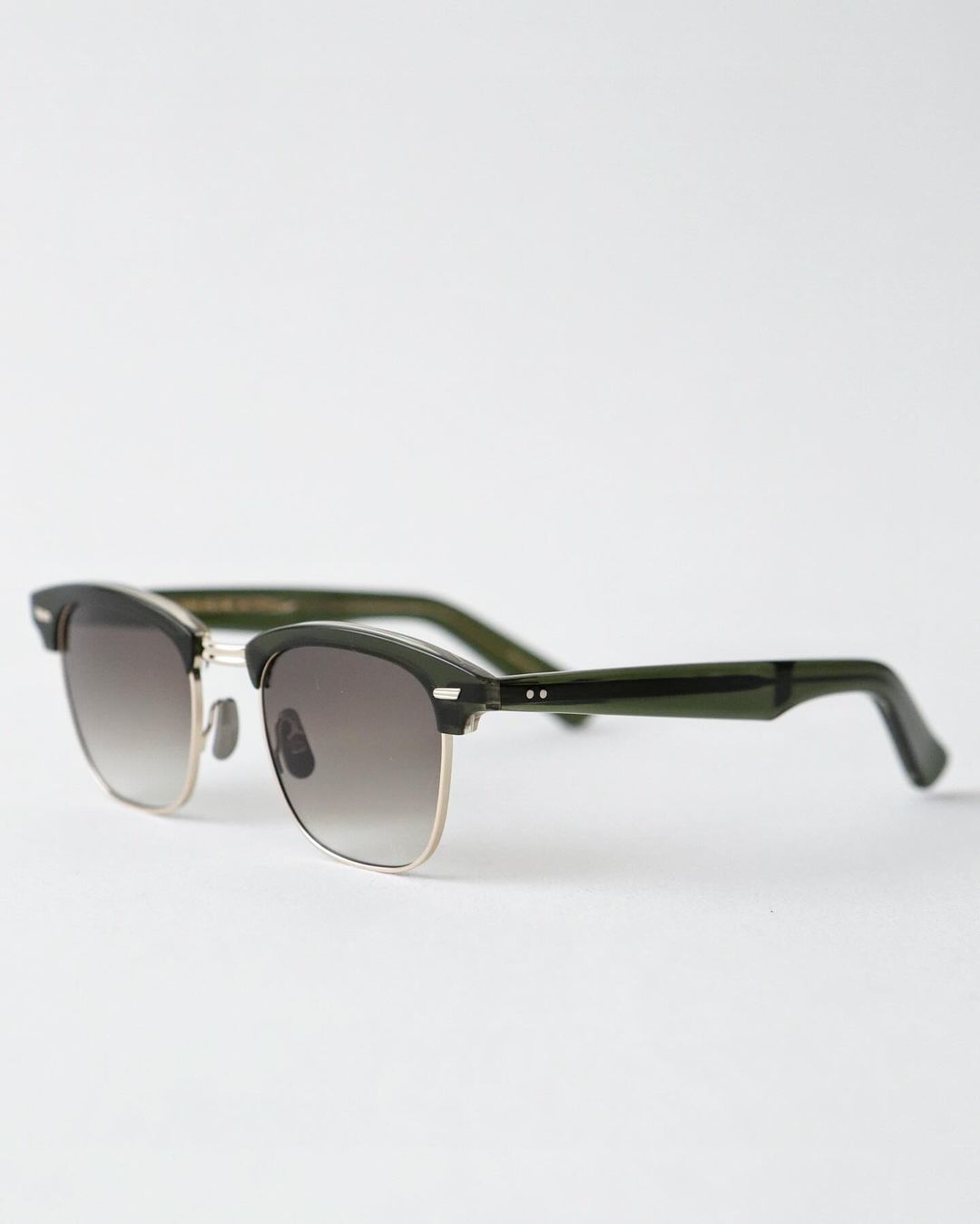 YELLOWS PLUS RAYMOND SUNGLASS Layed Green/Gold