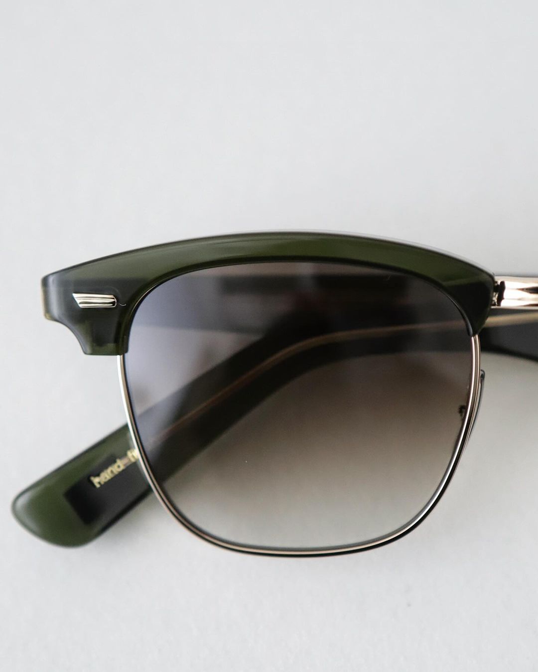 YELLOWS PLUS RAYMOND SUNGLASS Layed Green/Gold