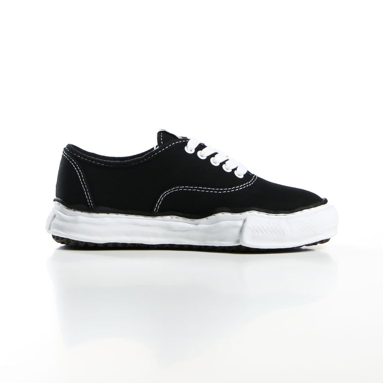 Maison MIHARA YASUHIRO BAKER Original Sole Canvas Lowtop Sneaker Black