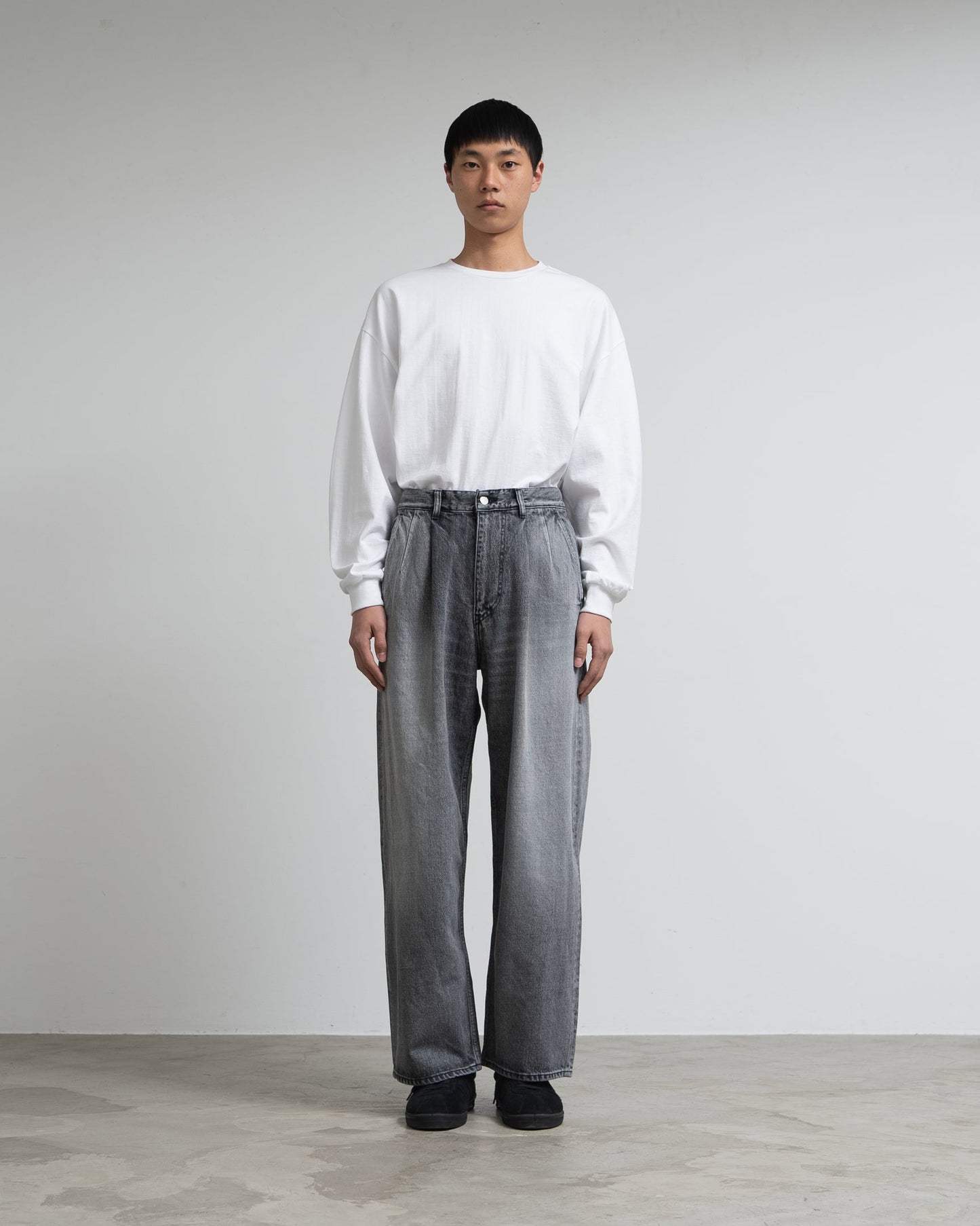 Graphpaper Selvage Denim Two Tuck Pants - LIGHT FADE