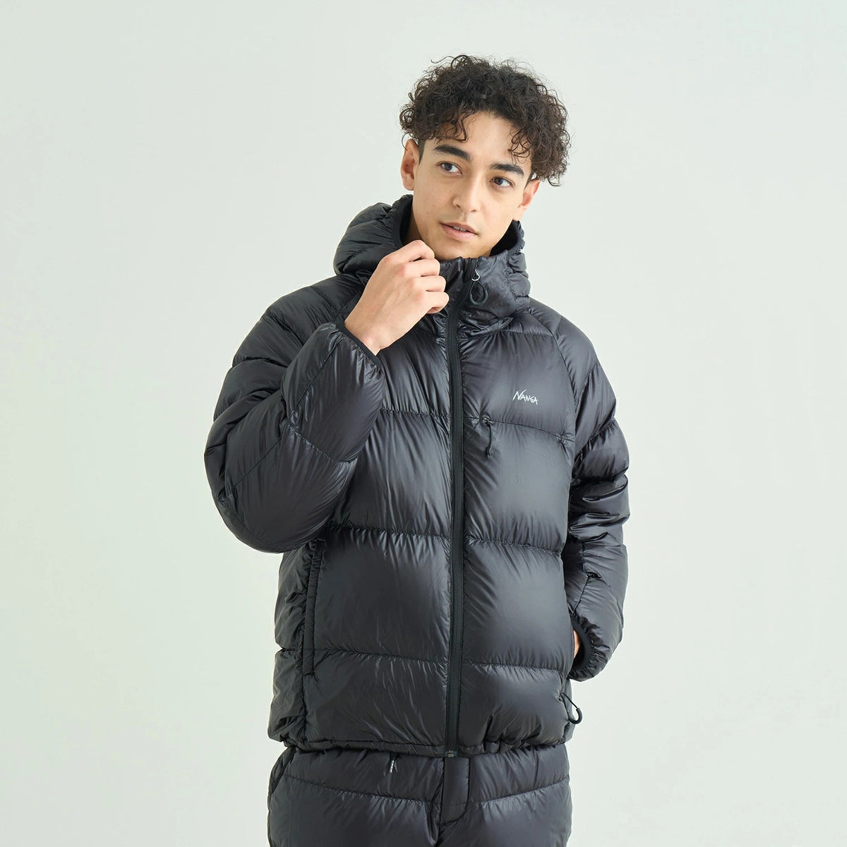 NANGA MOUNTAIN LODGE DOWN HOODIE JACKET