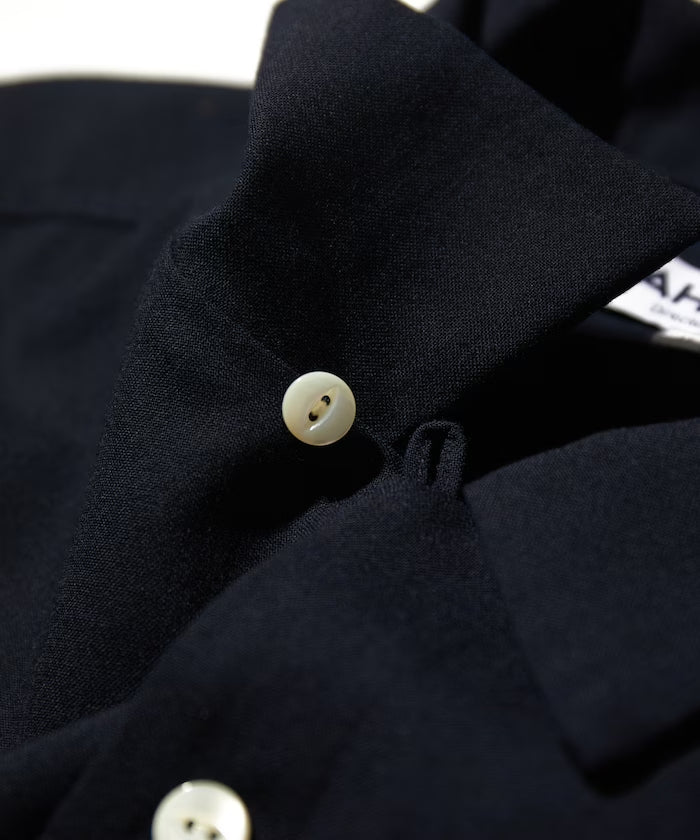 CAHLUMN Saxony Chain Stitch Open Collar Shirt