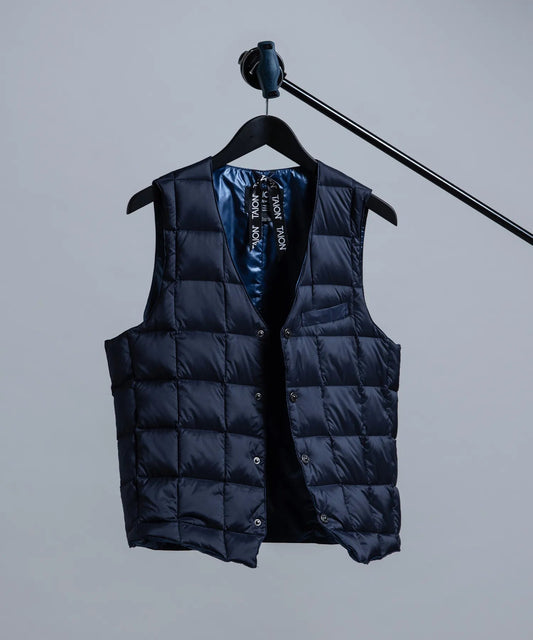 TAION Basic V-Neck Button Down Vest
