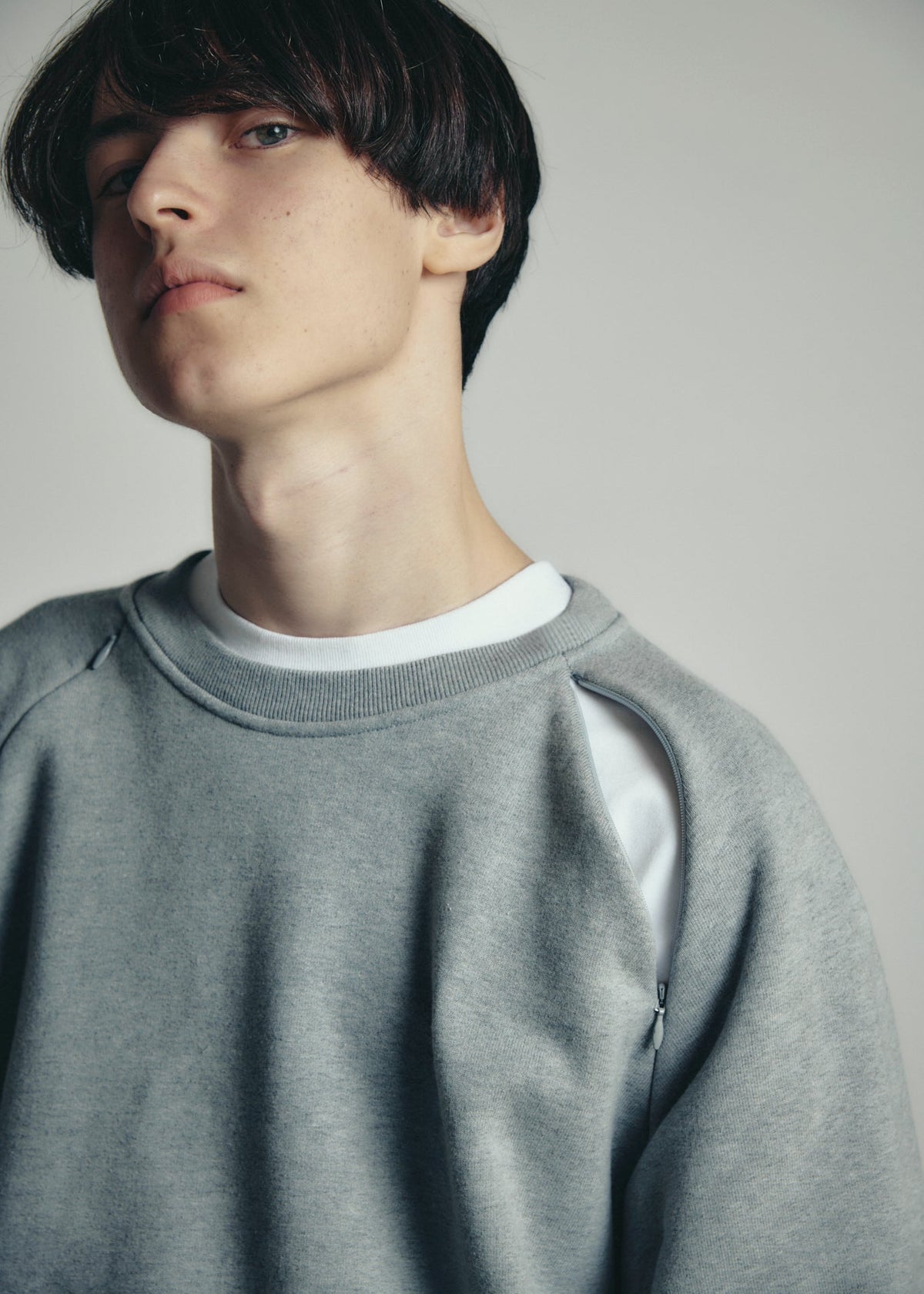 is-ness Ventilated Sweatshirt