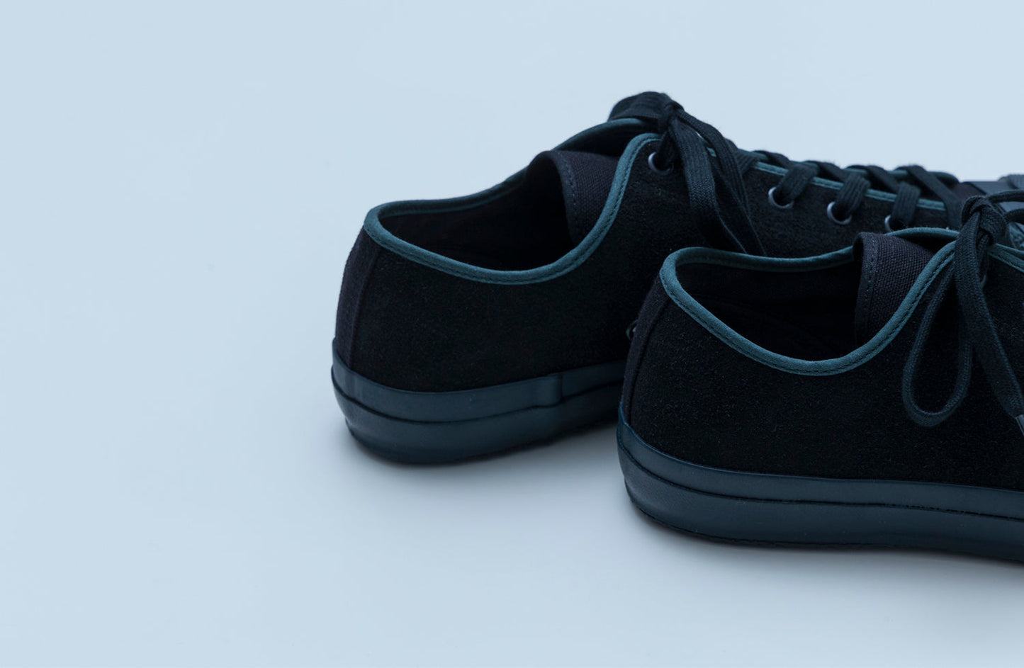 DOEK SHOE INDUSTRIES COURT - BLACK TEAL