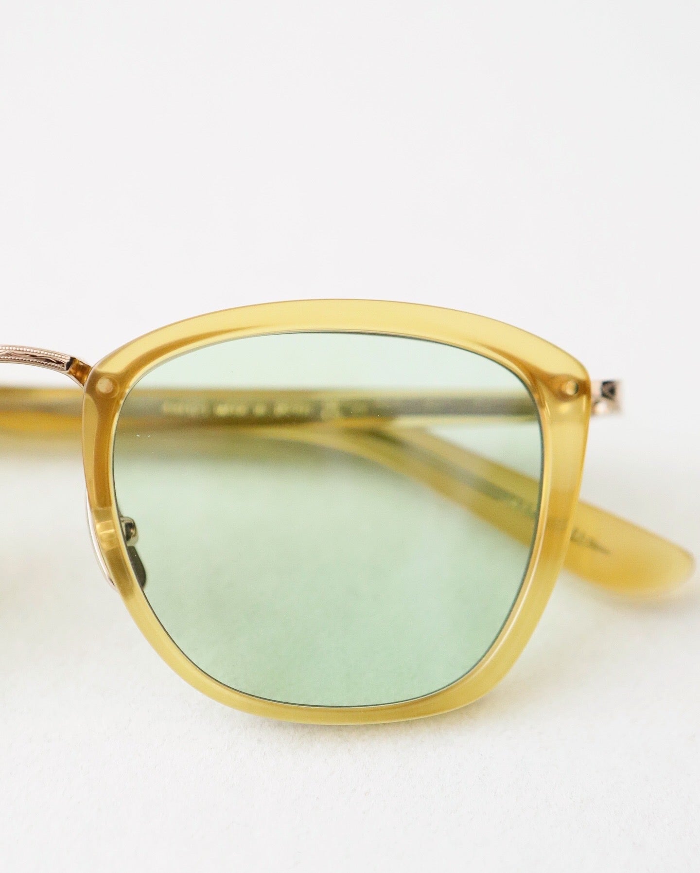YELLOWS PLUS SUNGLASS JASTIN - Vintage Clear