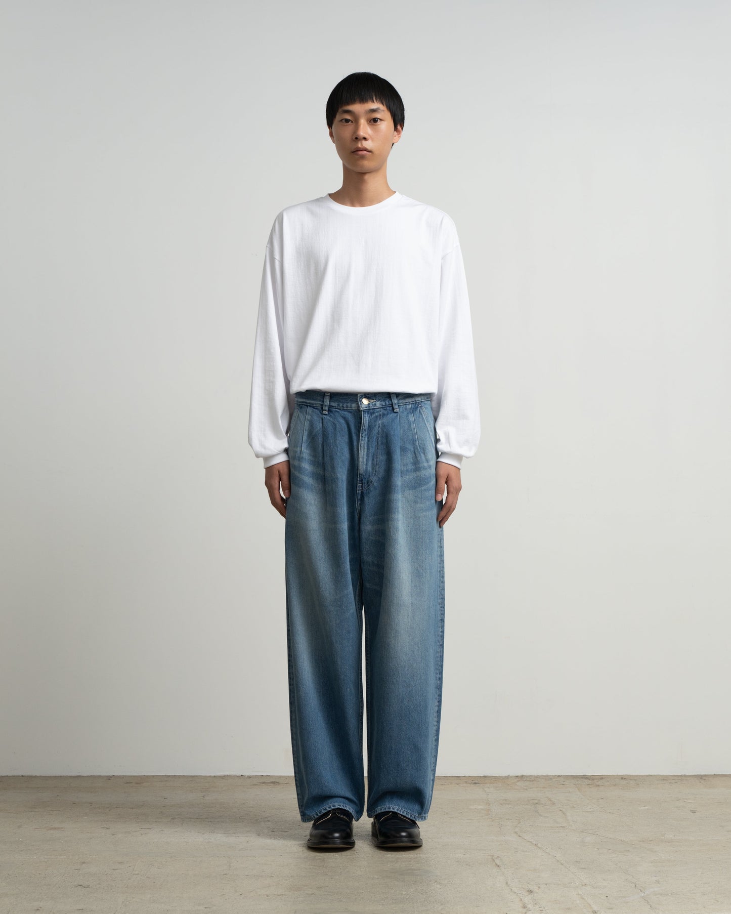 Graphpaper Selvage Denim Two Tuck Pants - LIGHT FADE