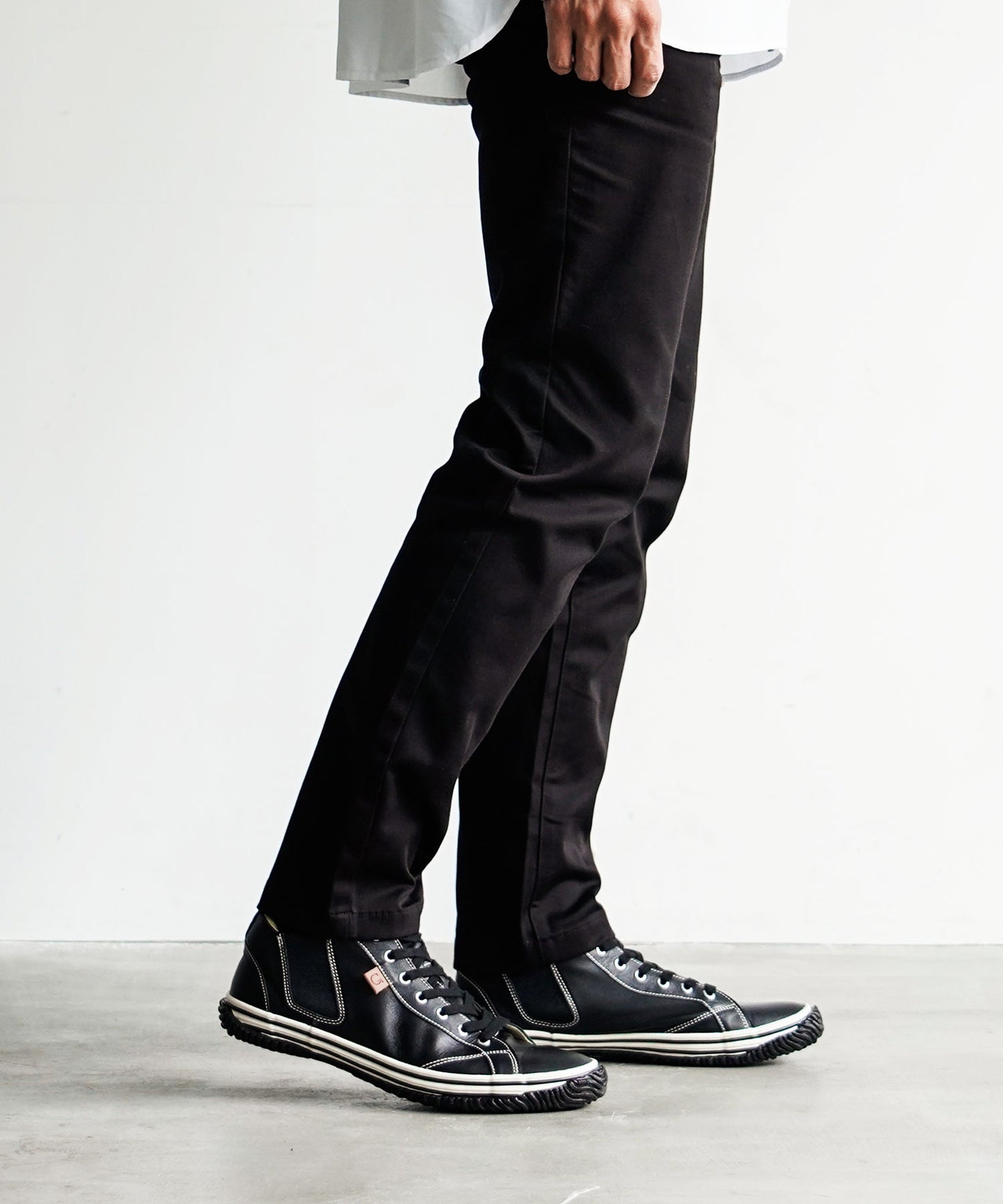 SPINGLE MOVE SP-442 Black