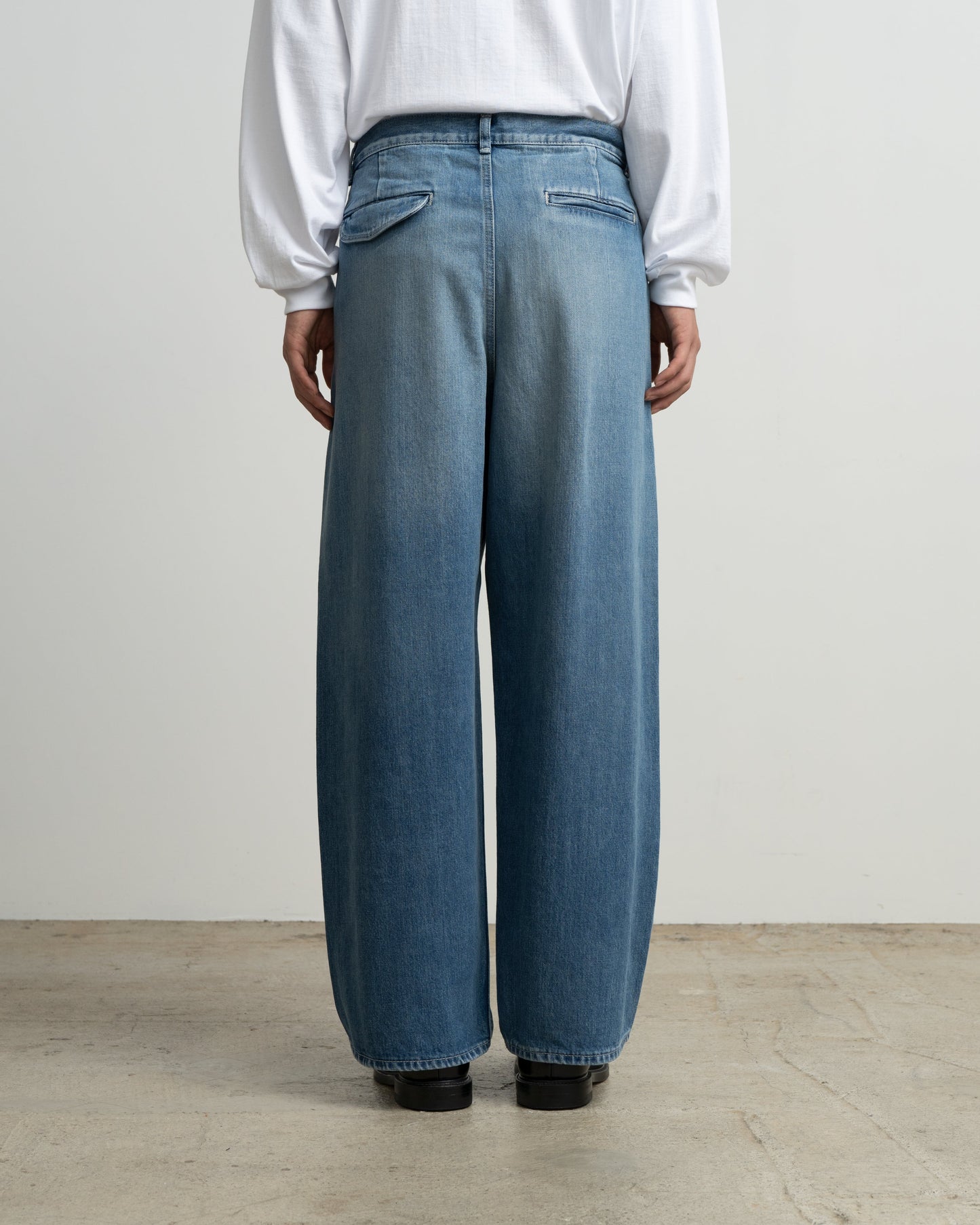 Graphpaper Selvage Denim Two Tuck Pants - LIGHT FADE