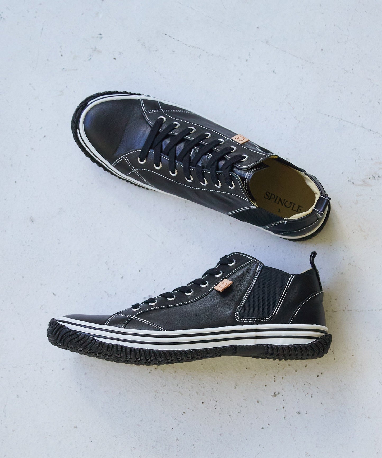 SPINGLE MOVE SP-442 Black