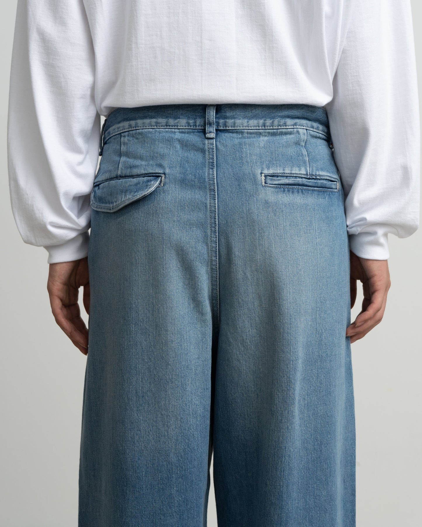 Graphpaper Selvage Denim Two Tuck Pants - LIGHT FADE