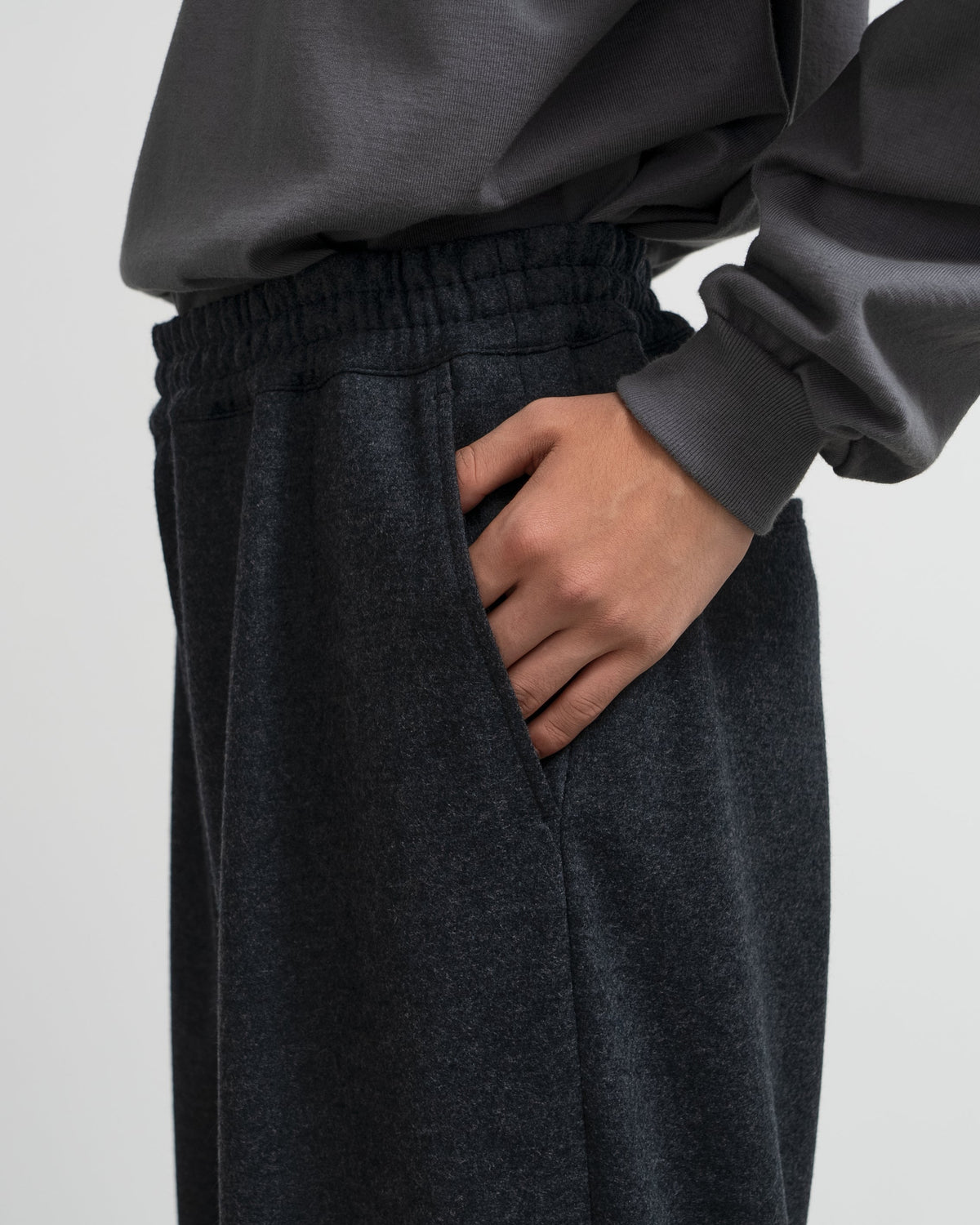 Graphpaper Wool Smooth Flannel Easy Wide Pants
