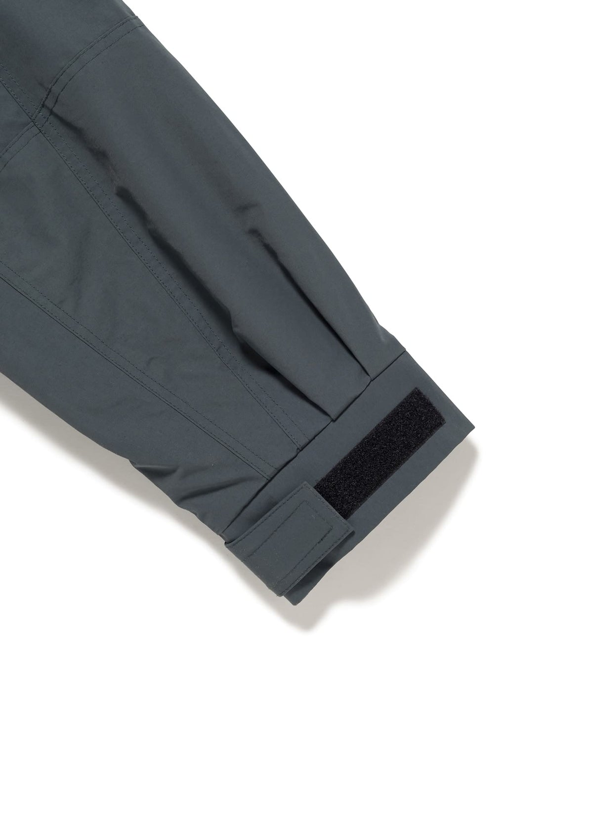 DESCENDANT VENT NYLON JACKET