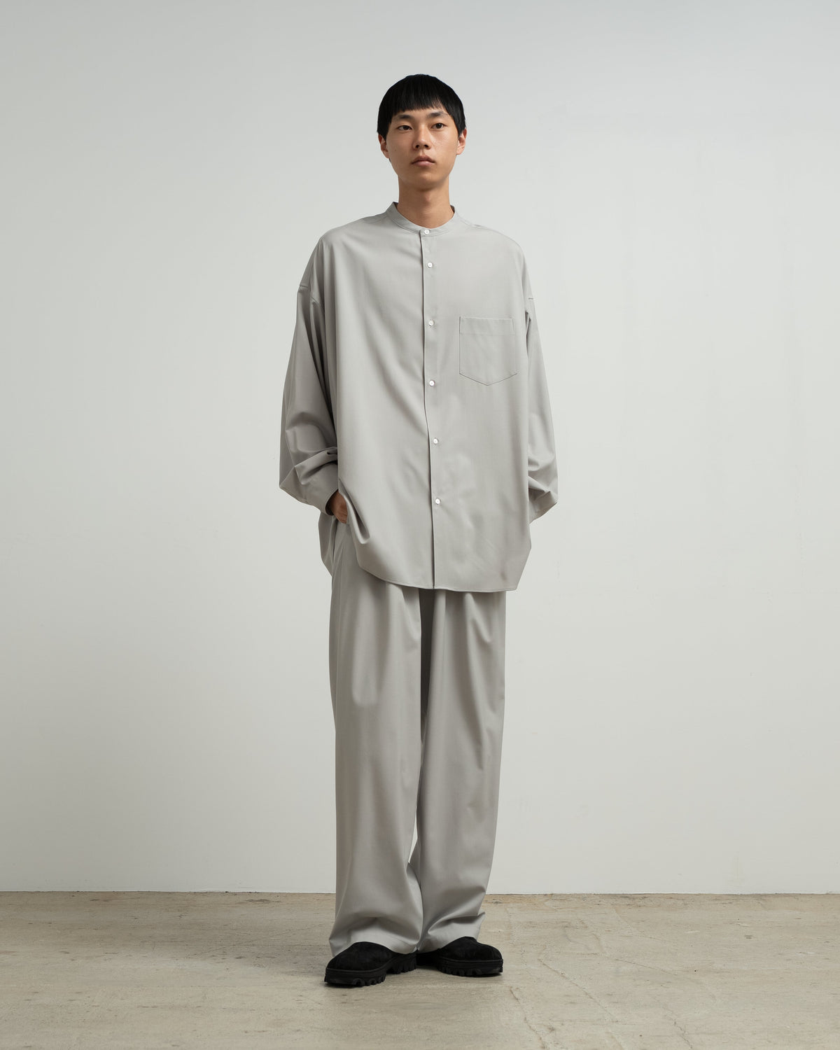 Graphpaper Extra Fine Wool Easy Wide Pants