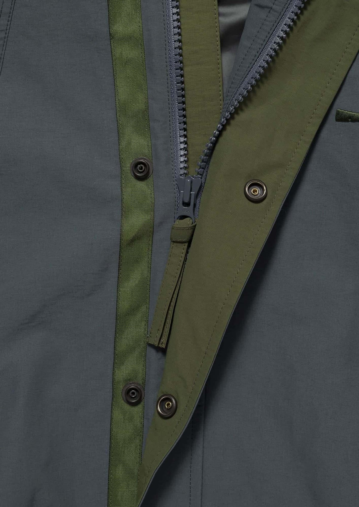 DESCENDANT VENT NYLON JACKET