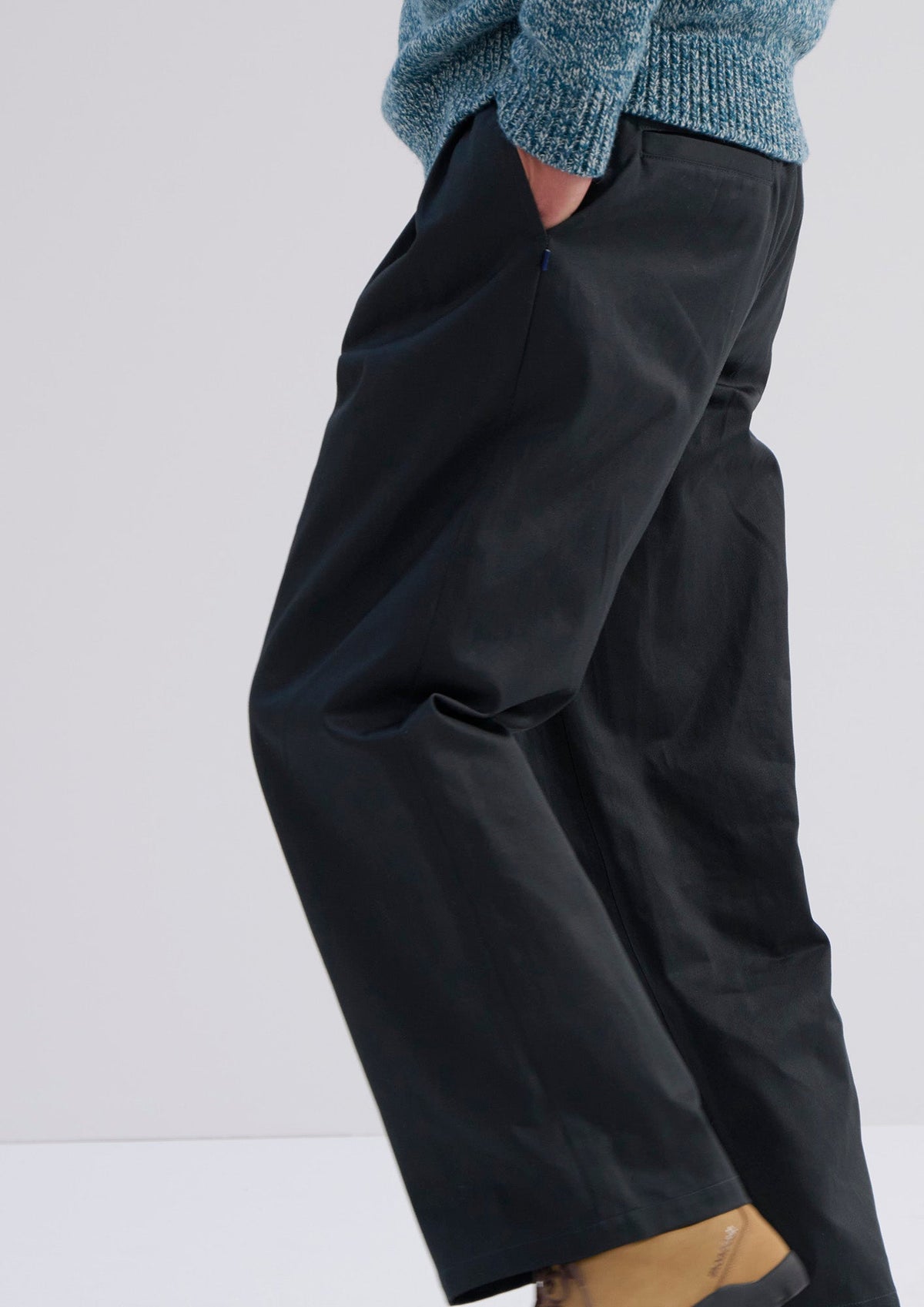DESCENDANT DC-3 ORGANIC COTTON TWILL TROUSERS