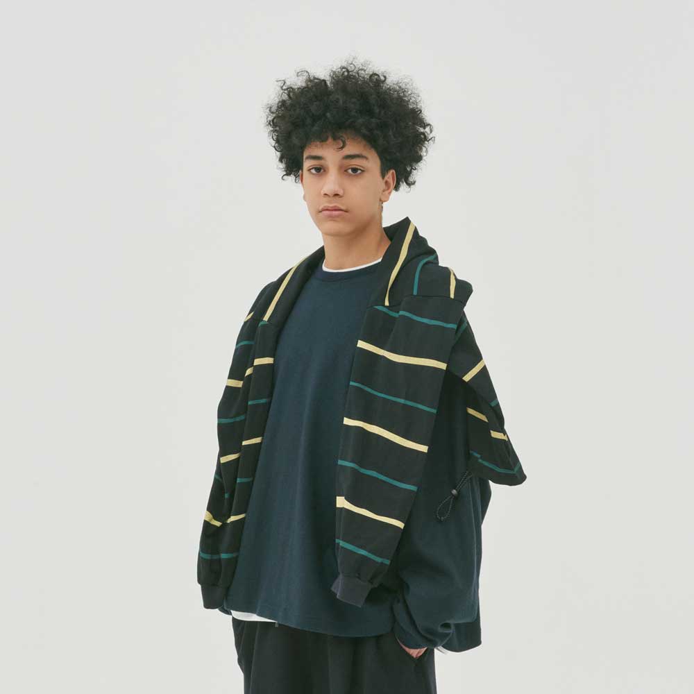 S.F.C (STRIPES FOR CREATIVE) SUPER BIG STRIPE LS TEE (W/DRAWSTRRINGS)