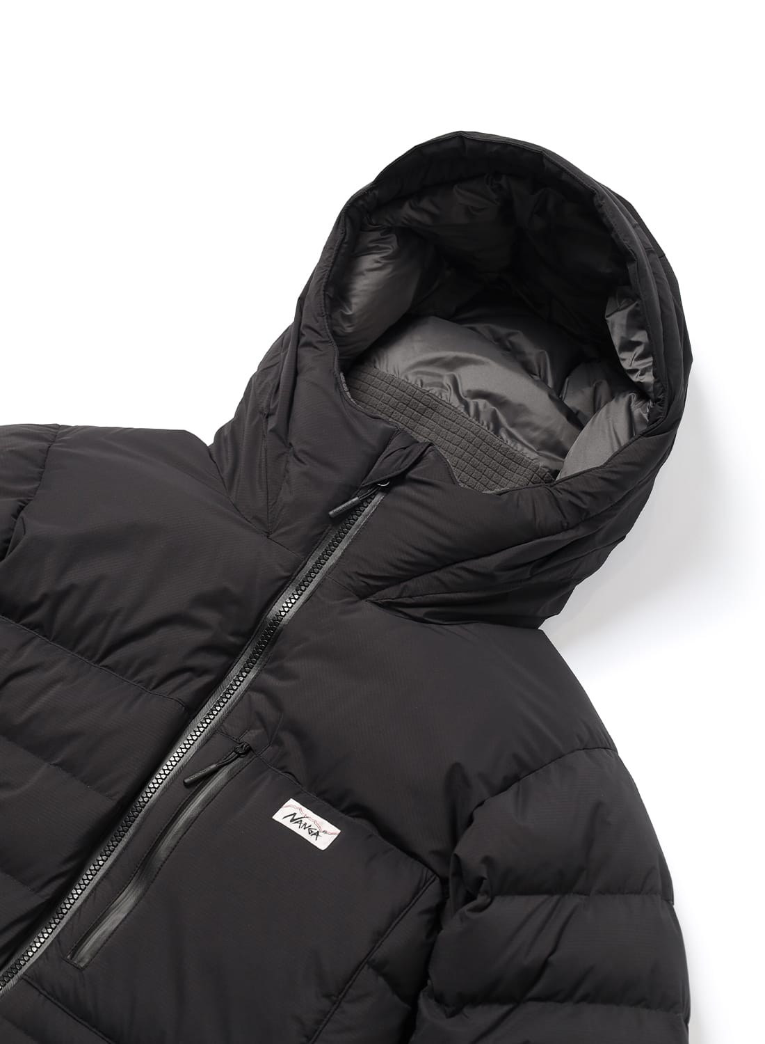 NANGA WHITE LABEL DOWN PARKA